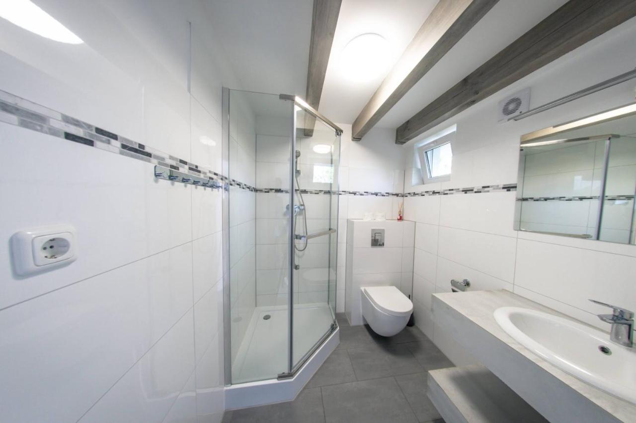 Pensjonat Dlugie Nowicki Rooms & Apartments ภายนอก รูปภาพ